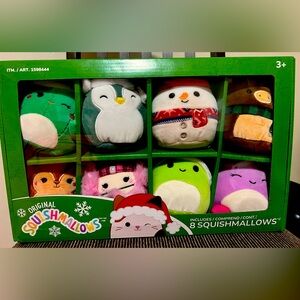 Squishmallows Christmas ornaments. Set of 8.